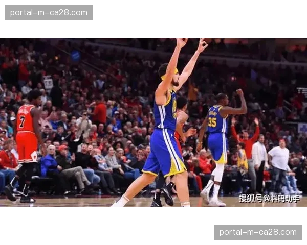 消息：勇士队与史蒂夫·科尔就续约事宜展开初步谈判，预计将围绕建队方向深入探讨。